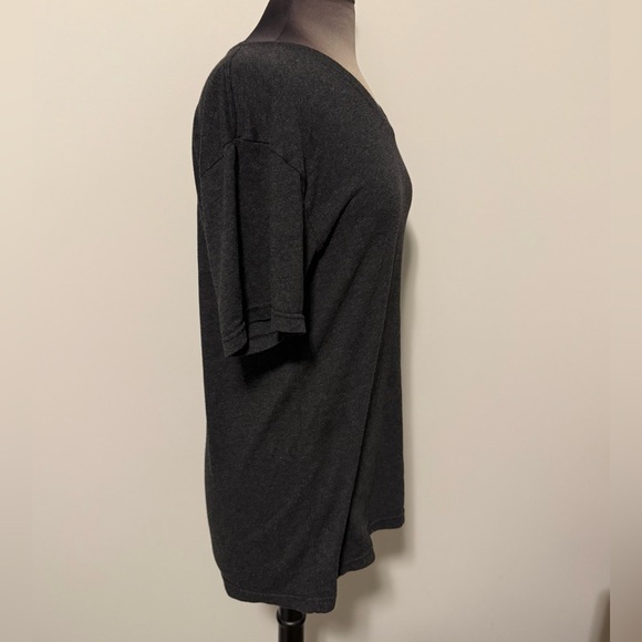 Men's Black Hylete V-Neck NASM Shirt - Picture 5 of 6